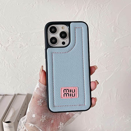ブランド miumiu iphone 15 カバー