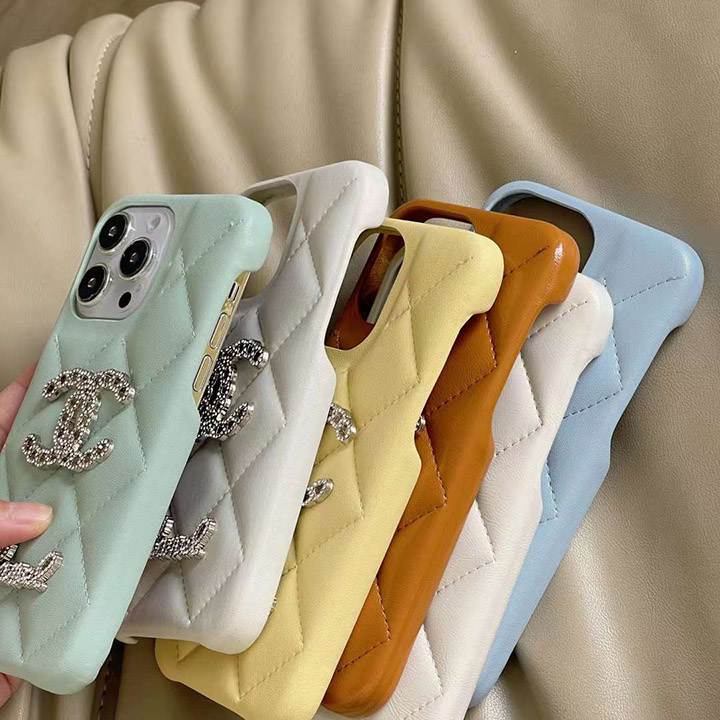 皮製 chanel シャネル iphone 15 プラス スマホケース