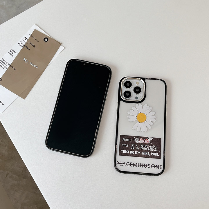 ブランド iphone 15 pro スマホケース