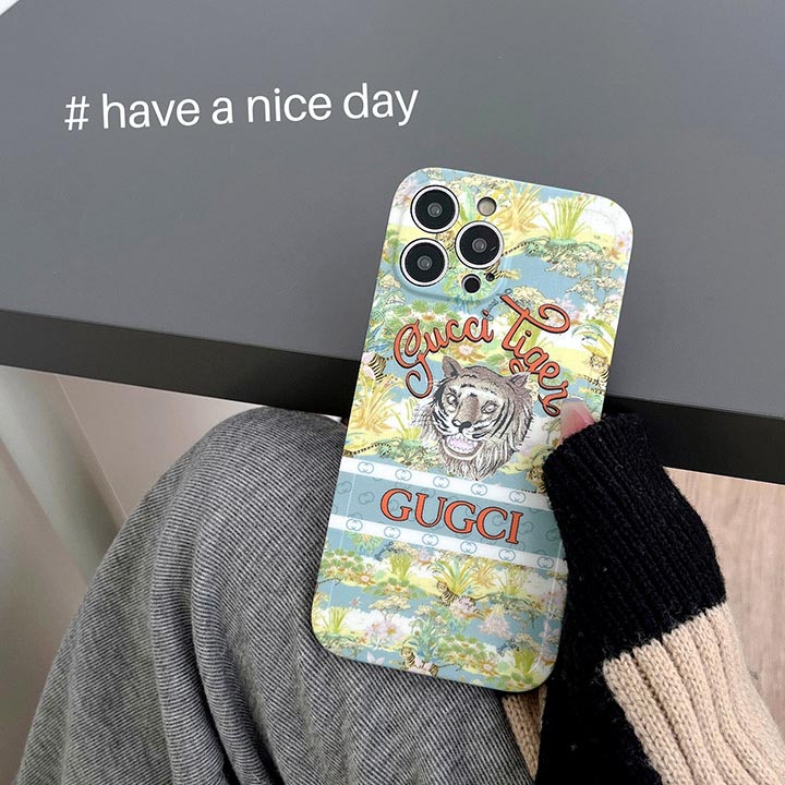 グッチ gucci 携帯ケース