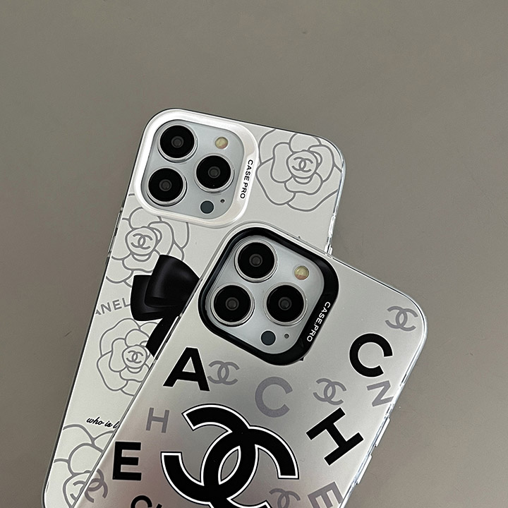 chanel スマホケース