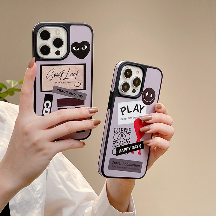 コムデギャルソン comme des garçons iphone 15カバー