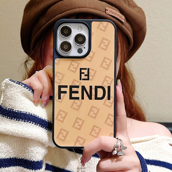 アイフォン 13 プロ fendi ケース ブランドロゴ